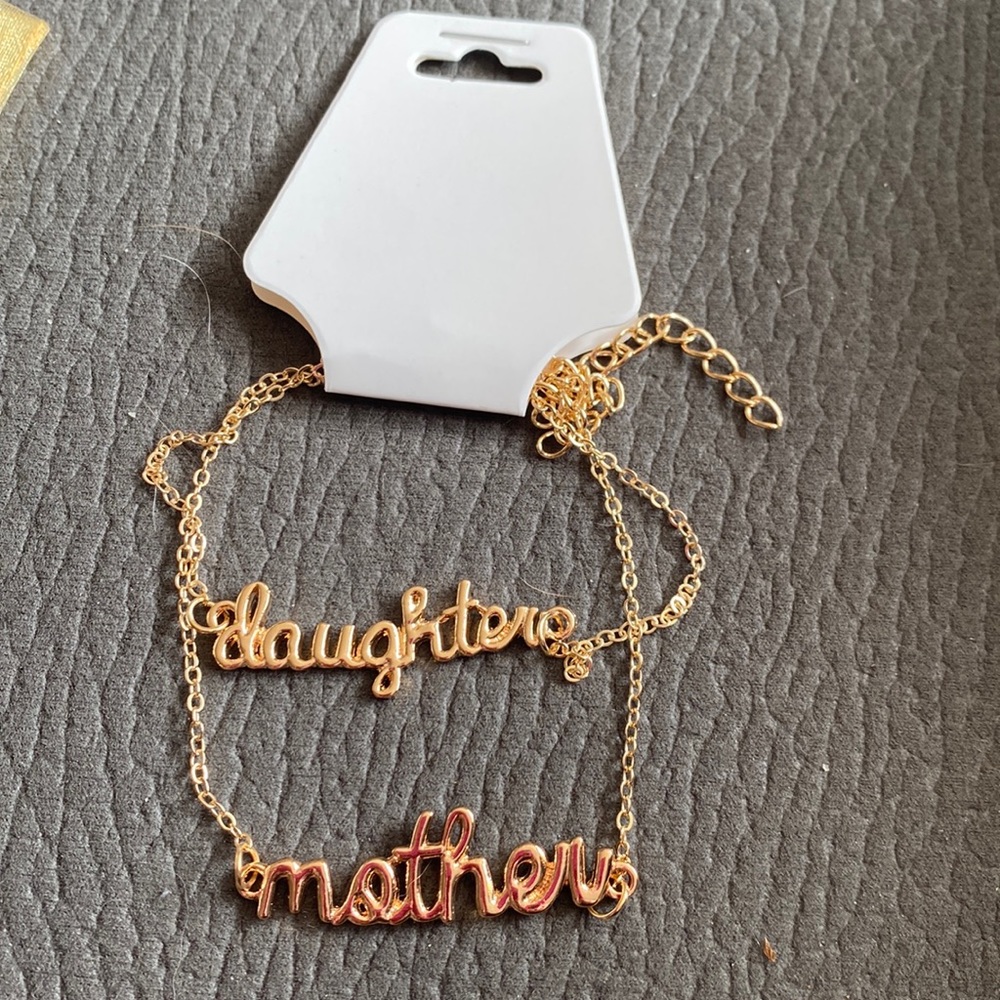 Mother and daughter bracelet set